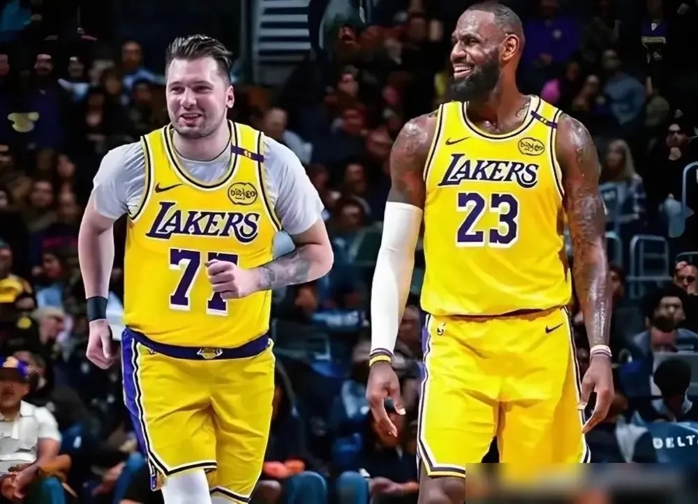 米乐m6官网包含洛杉矶湖人迎荷甲关键赛，关键时刻调整名单，气氛紧张，控场能力受关注的词条