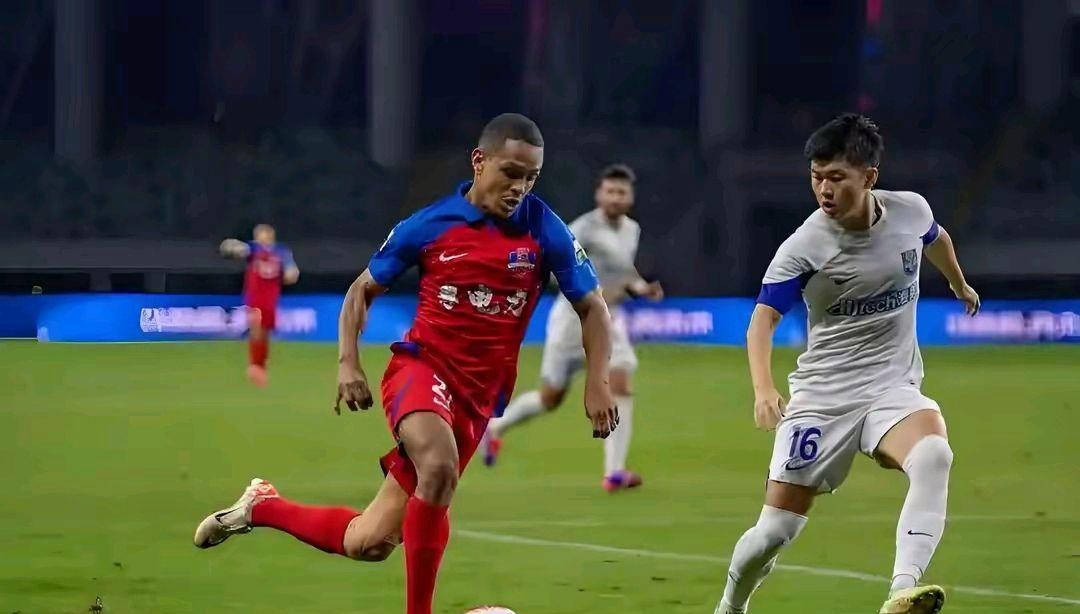 m6米乐投注包含武汉三镇今晨单刀错失；志在全明星赛名次提升；态度坚定；训练强度明显提升的词条